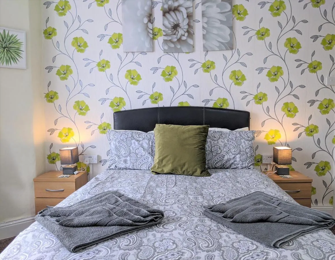 ***  Exley カーク リー ゲスト ハウス Bed & Breakfast イギリス